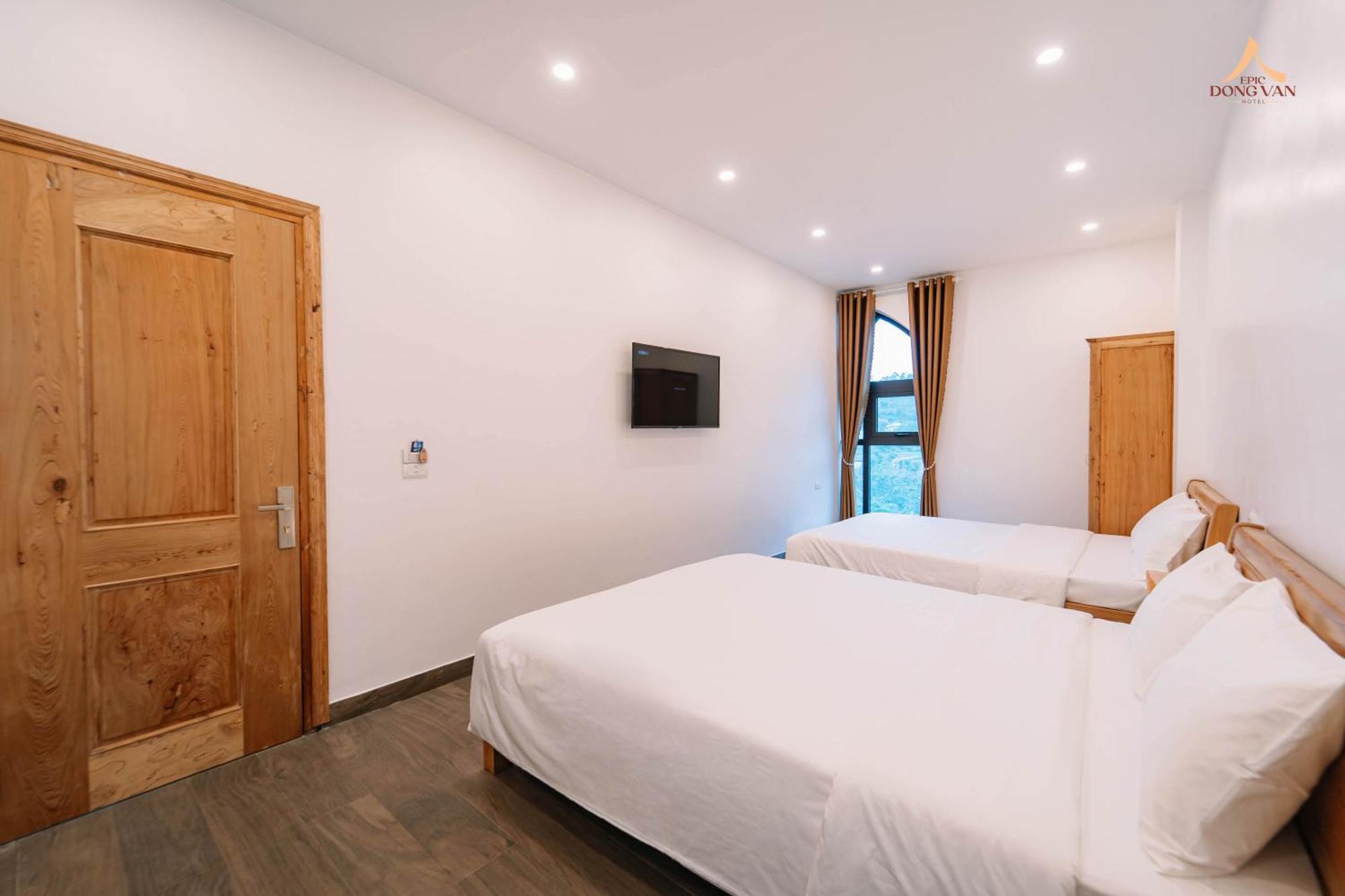 Epic Dong Van Hotel Ngoại thất bức ảnh