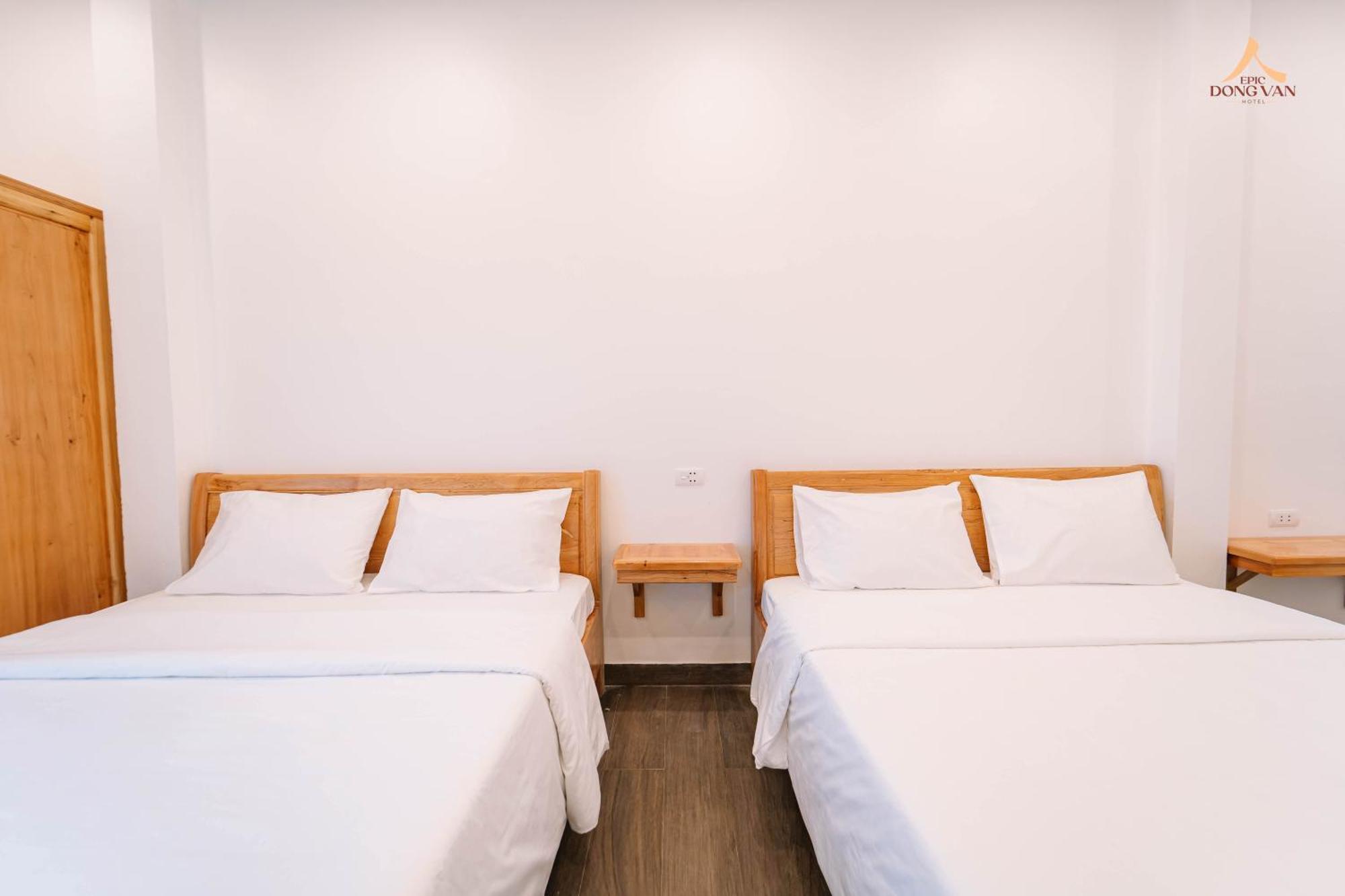 Epic Dong Van Hotel Ngoại thất bức ảnh