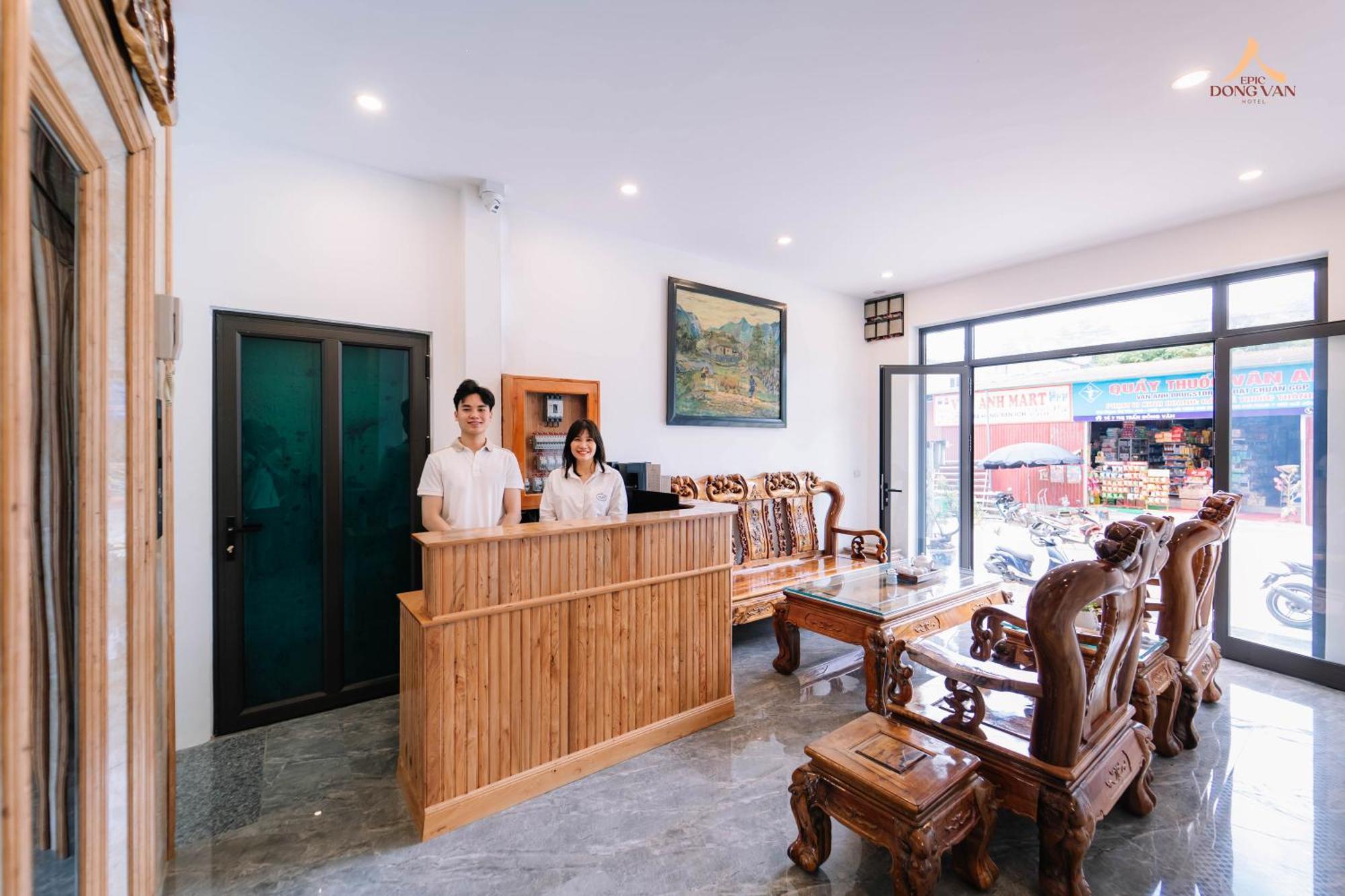 Epic Dong Van Hotel Ngoại thất bức ảnh